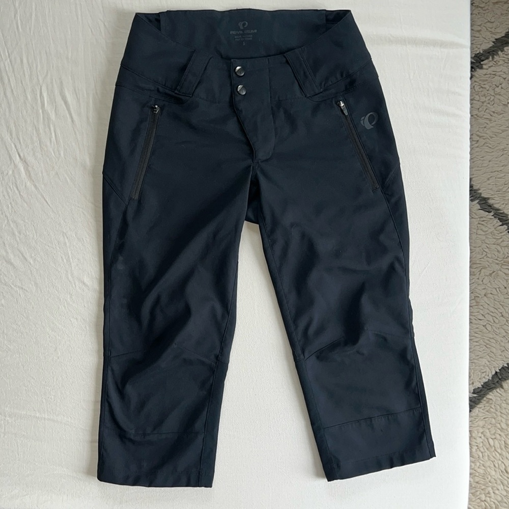 Pearl Izumi mountain bike shorts / knicker size small